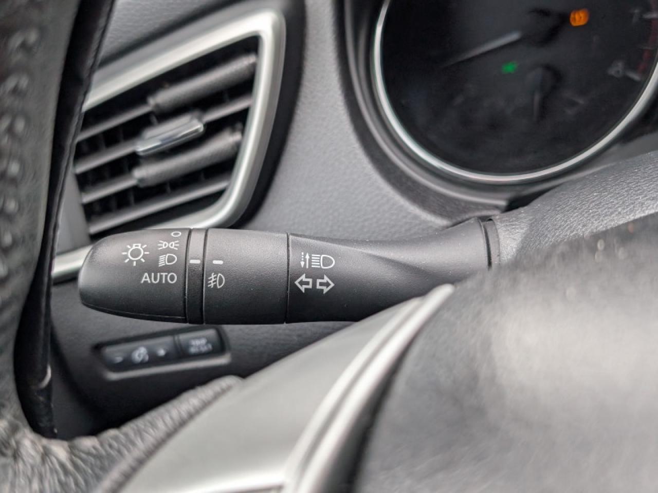 2016 Nissan Rogue SL  **360 CAMERA - PWR GATE** Photo