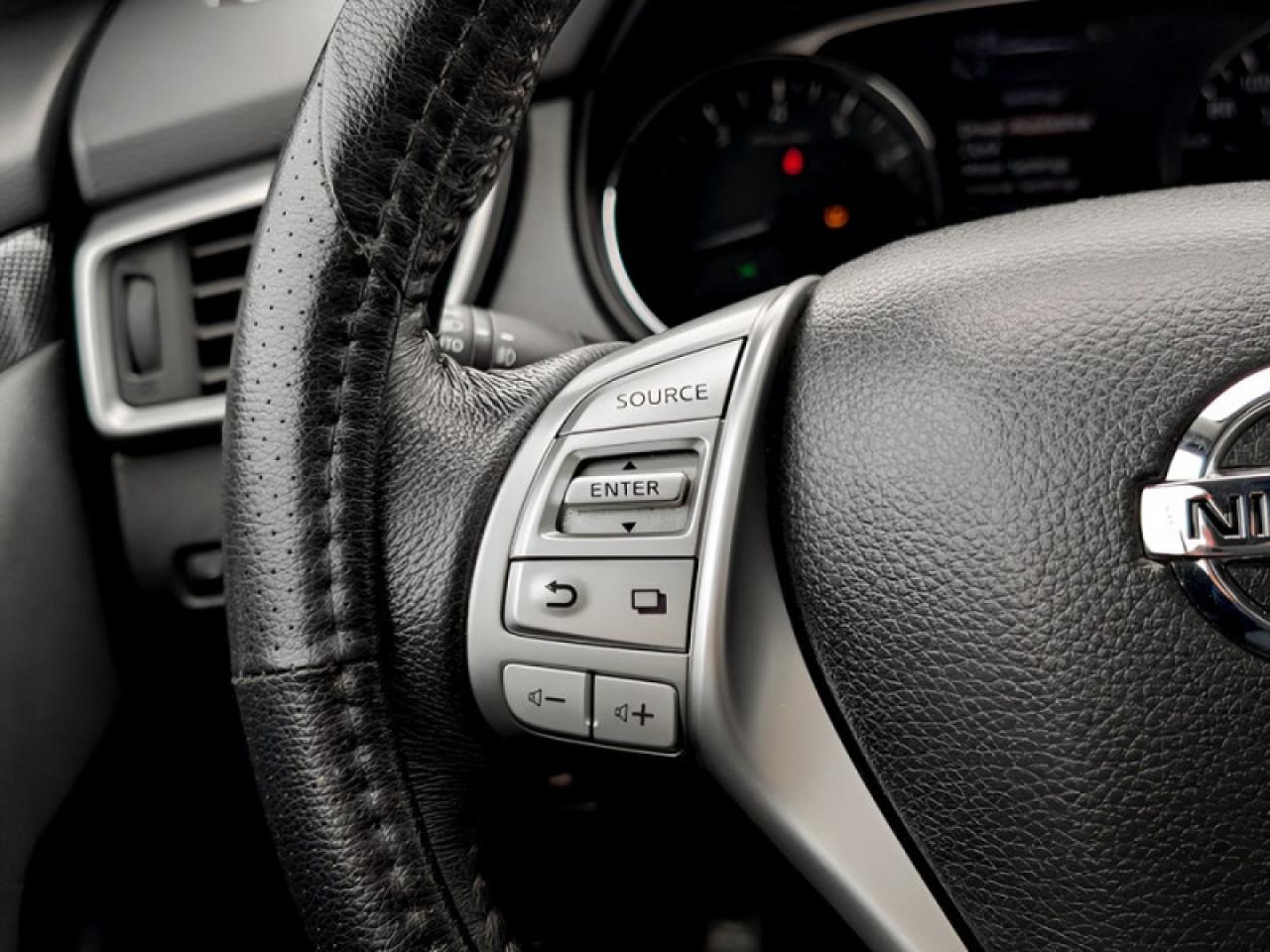 2016 Nissan Rogue SL  **360 CAMERA - PWR GATE** Photo