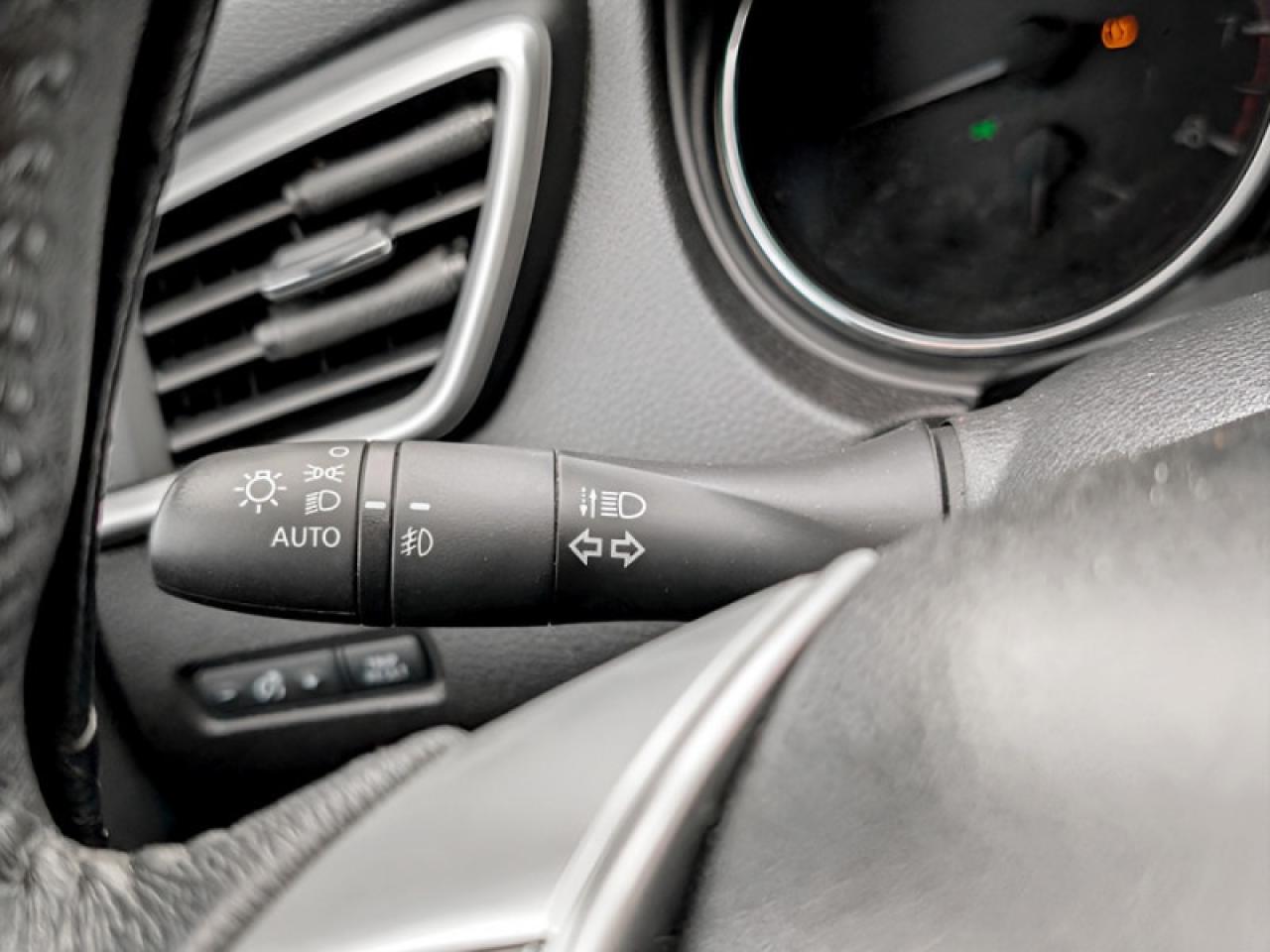 2016 Nissan Rogue SL  **360 CAMERA - PWR GATE** Photo