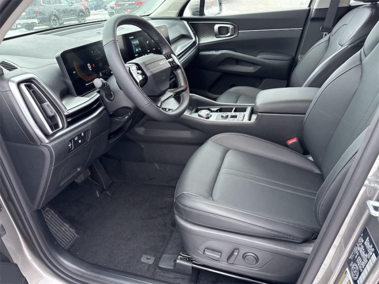 2026 Kia Sorento Plug-In Hybrid EX   - Power Liftgate Photo