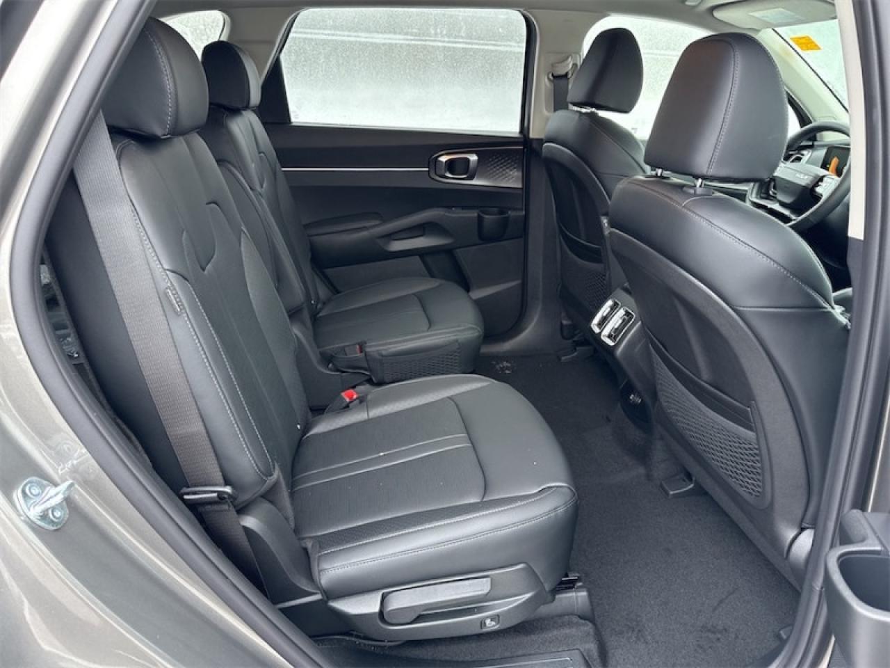 2026 Kia Sorento Plug-In Hybrid EX   - Power Liftgate Photo