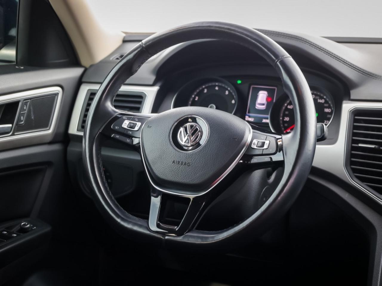 2018 Volkswagen Atlas Comfortline 3.6 FSI  - Aluminum Wheels - $210 B/W Photo