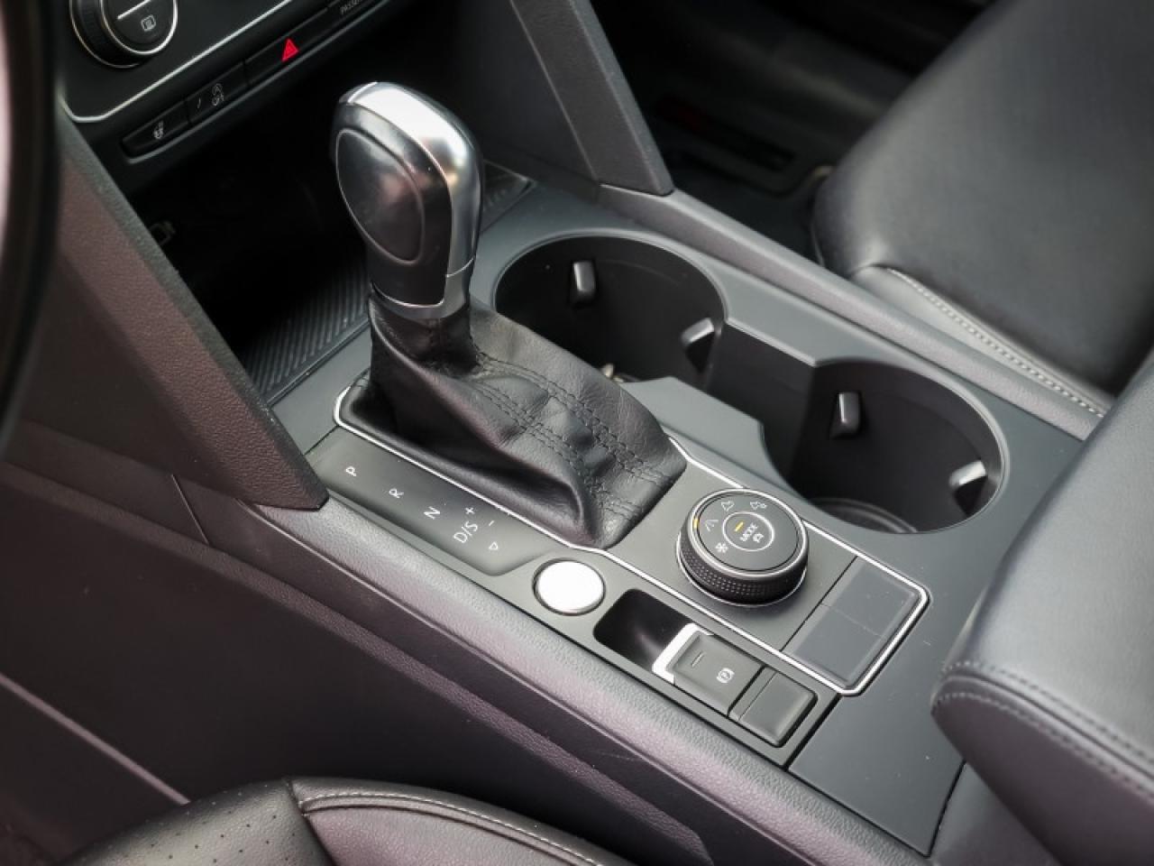 2018 Volkswagen Atlas Comfortline 3.6 FSI  - Aluminum Wheels - $210 B/W Photo