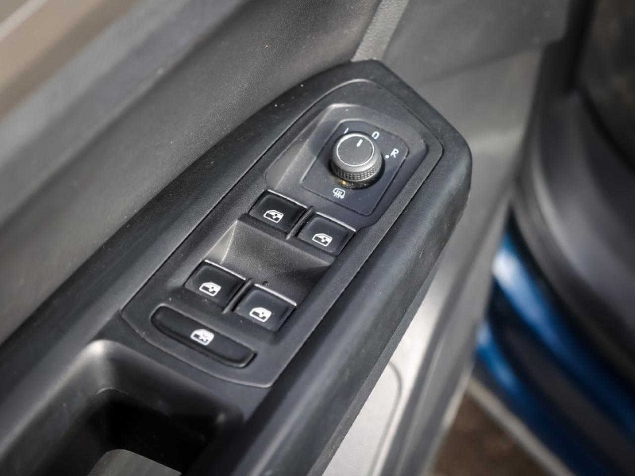 2018 Volkswagen Atlas Comfortline 3.6 FSI  - Aluminum Wheels - $210 B/W Photo