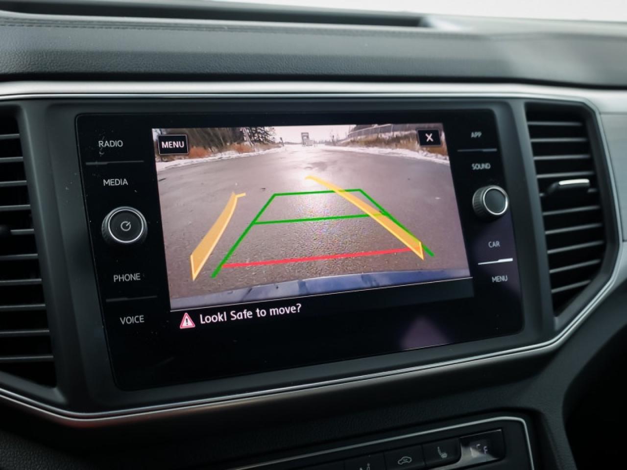 2018 Volkswagen Atlas Comfortline 3.6 FSI  - Aluminum Wheels - $210 B/W Photo