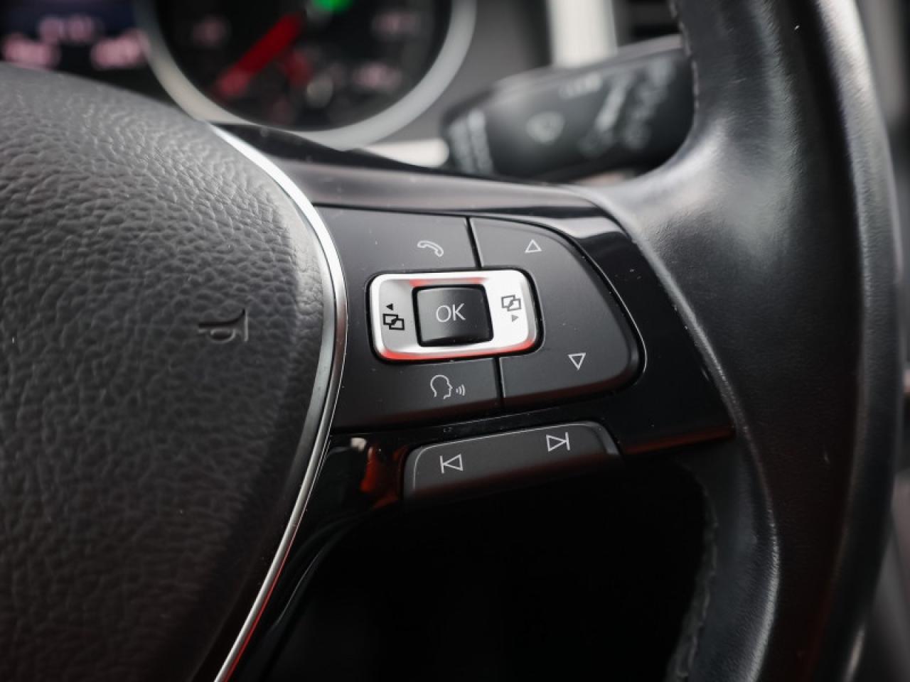 2018 Volkswagen Atlas Comfortline 3.6 FSI  - Aluminum Wheels - $210 B/W Photo