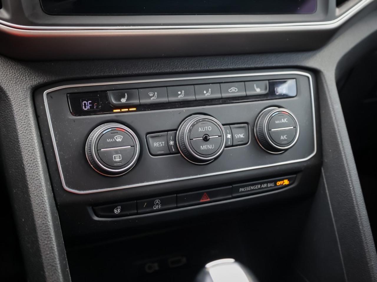 2018 Volkswagen Atlas Comfortline 3.6 FSI  - Aluminum Wheels - $210 B/W Photo