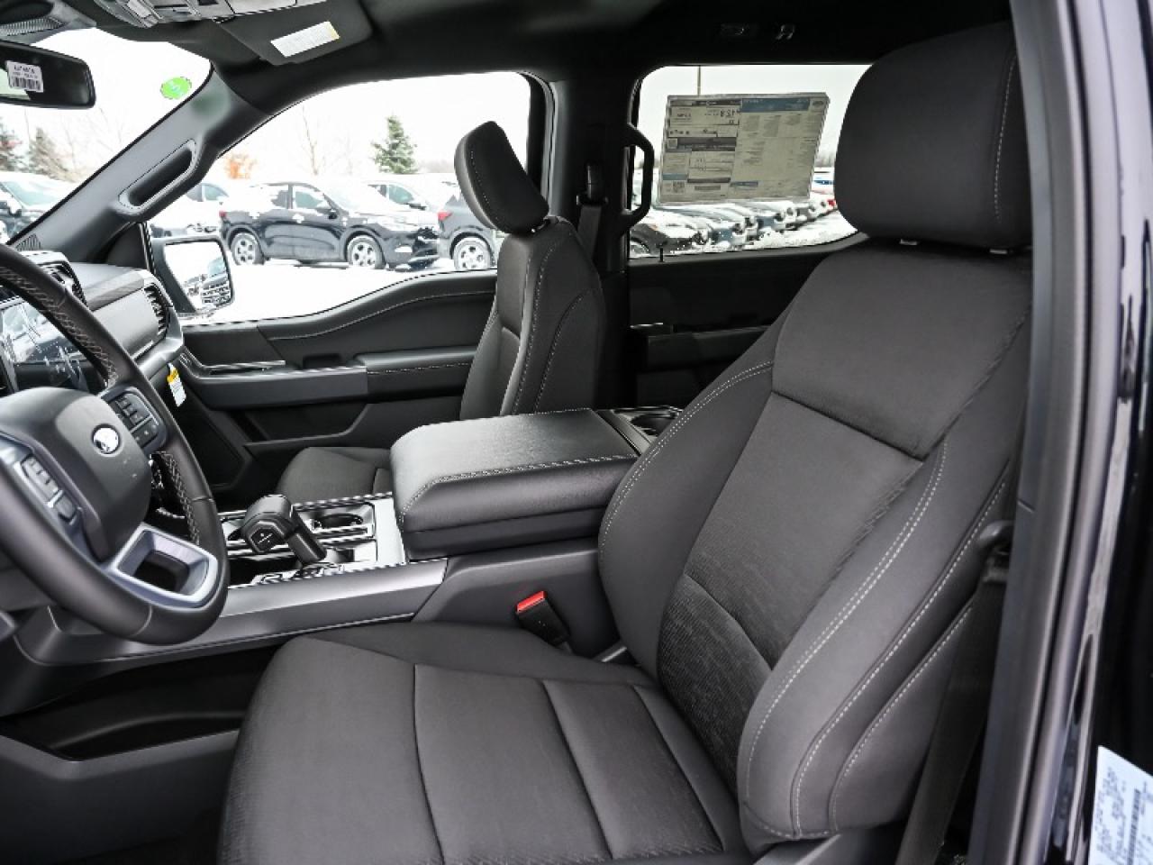 2025 Ford F-150 XLT Photo