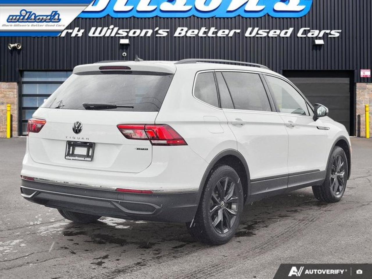 2024 Volkswagen Tiguan Comfortline AWD | Panoramic Sunroof | Leather | Heated Seats | CarPlay + Android | Rear Cam & More ! Photo4