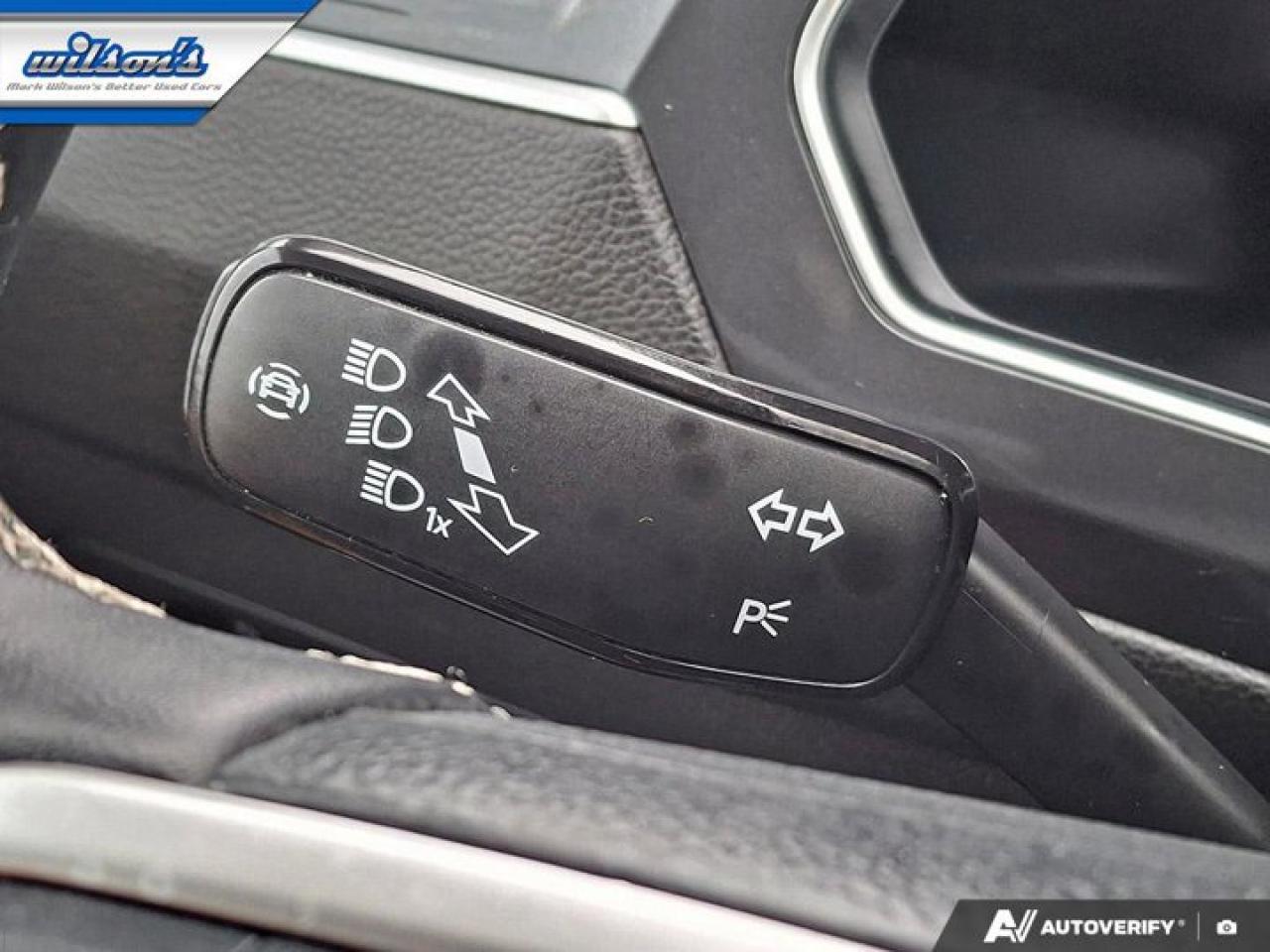 2024 Volkswagen Tiguan Comfortline AWD | Panoramic Sunroof | Leather | Heated Seats | CarPlay + Android | Rear Cam & More ! Photo