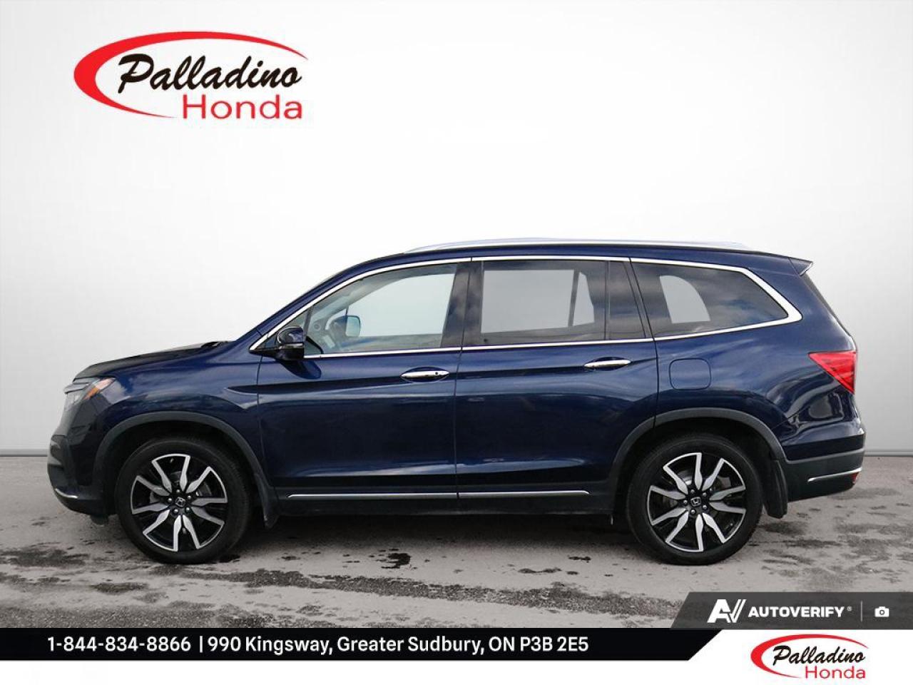 2022 Honda Pilot Touring 7-Passenger Photo