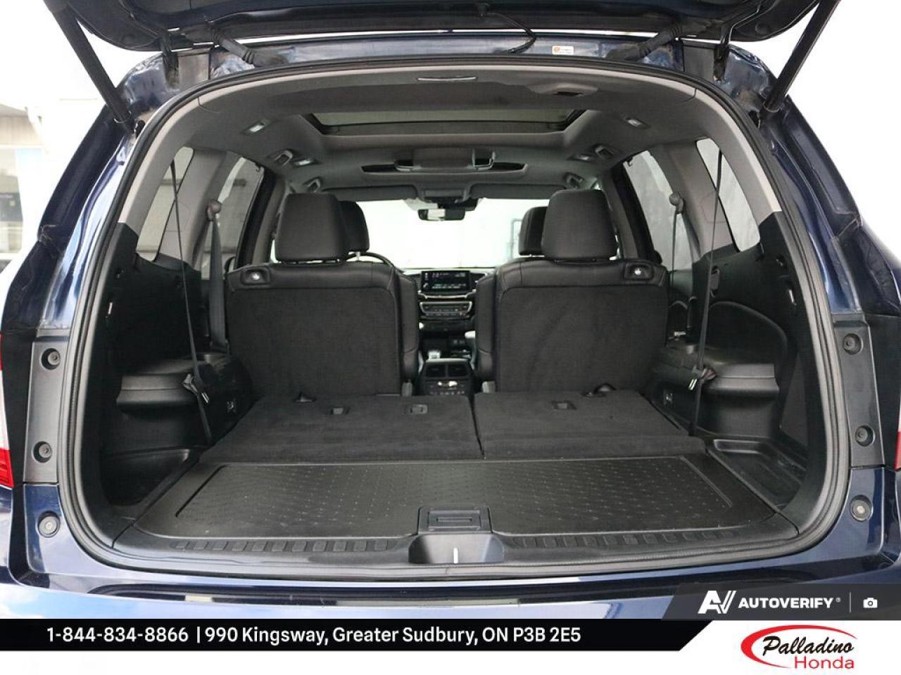 2022 Honda Pilot Touring 7-Passenger Photo