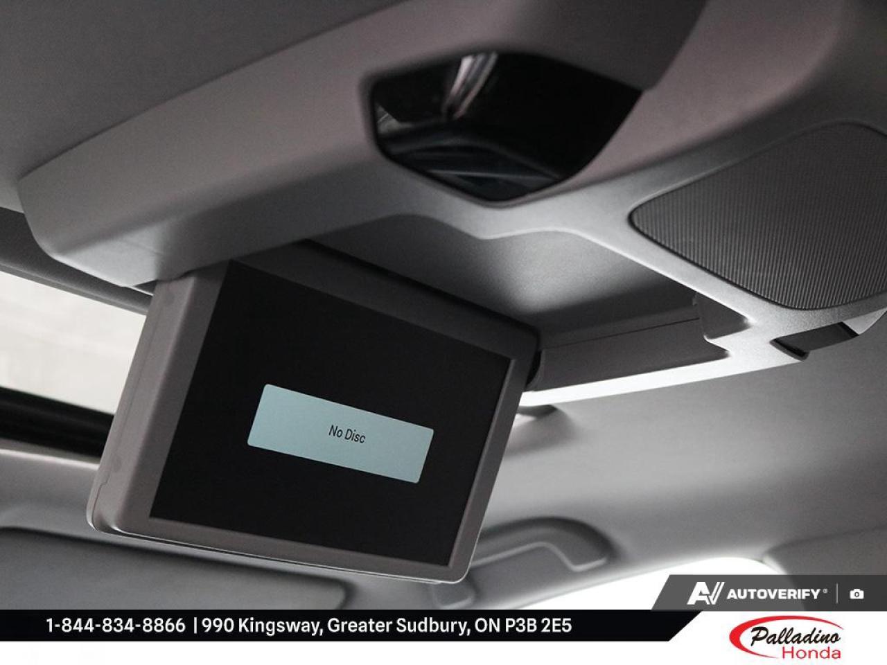 2022 Honda Pilot Touring 7-Passenger Photo