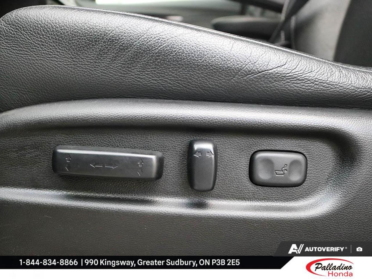 2022 Honda Pilot Touring 7-Passenger Photo