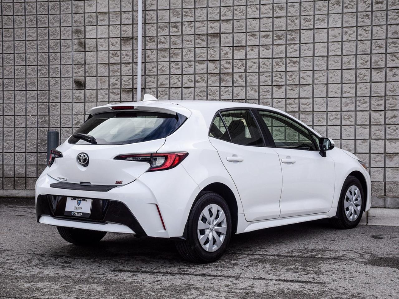 2024 Toyota Corolla Hatchback Photo3