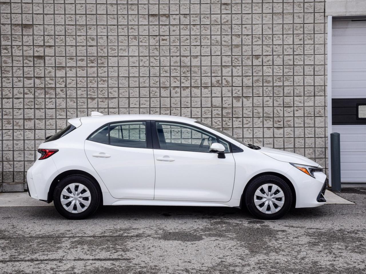 2024 Toyota Corolla Hatchback Photo