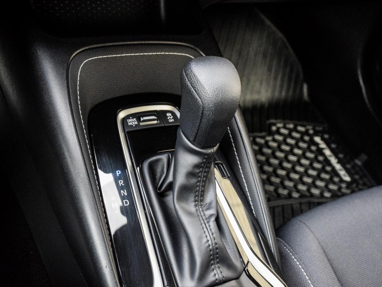 2024 Toyota Corolla Hatchback Photo