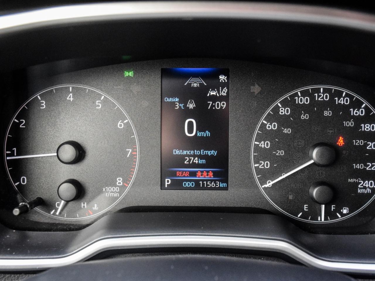 2024 Toyota Corolla Hatchback Photo