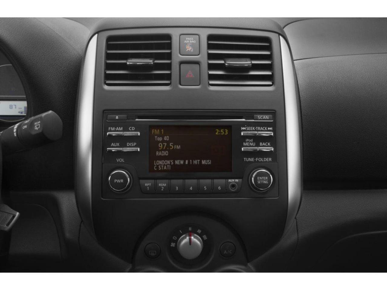 2017 Nissan Micra S Photo4