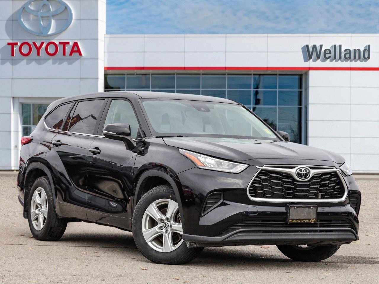 Used 2023 Toyota Highlander LE for sale in Welland, ON