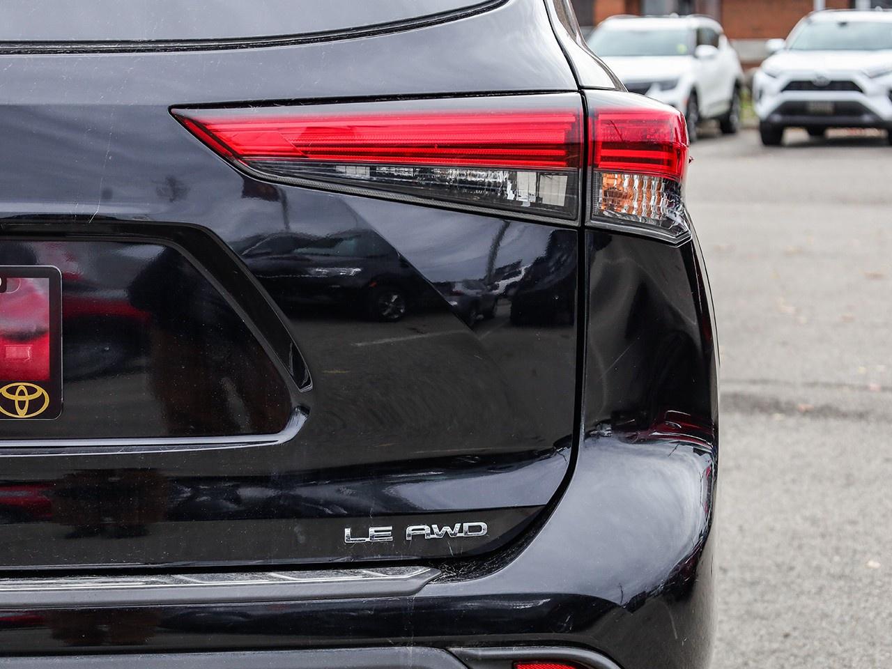 2023 Toyota Highlander LE Photo