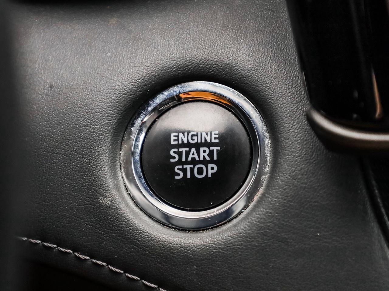 2023 Toyota Highlander LE Photo