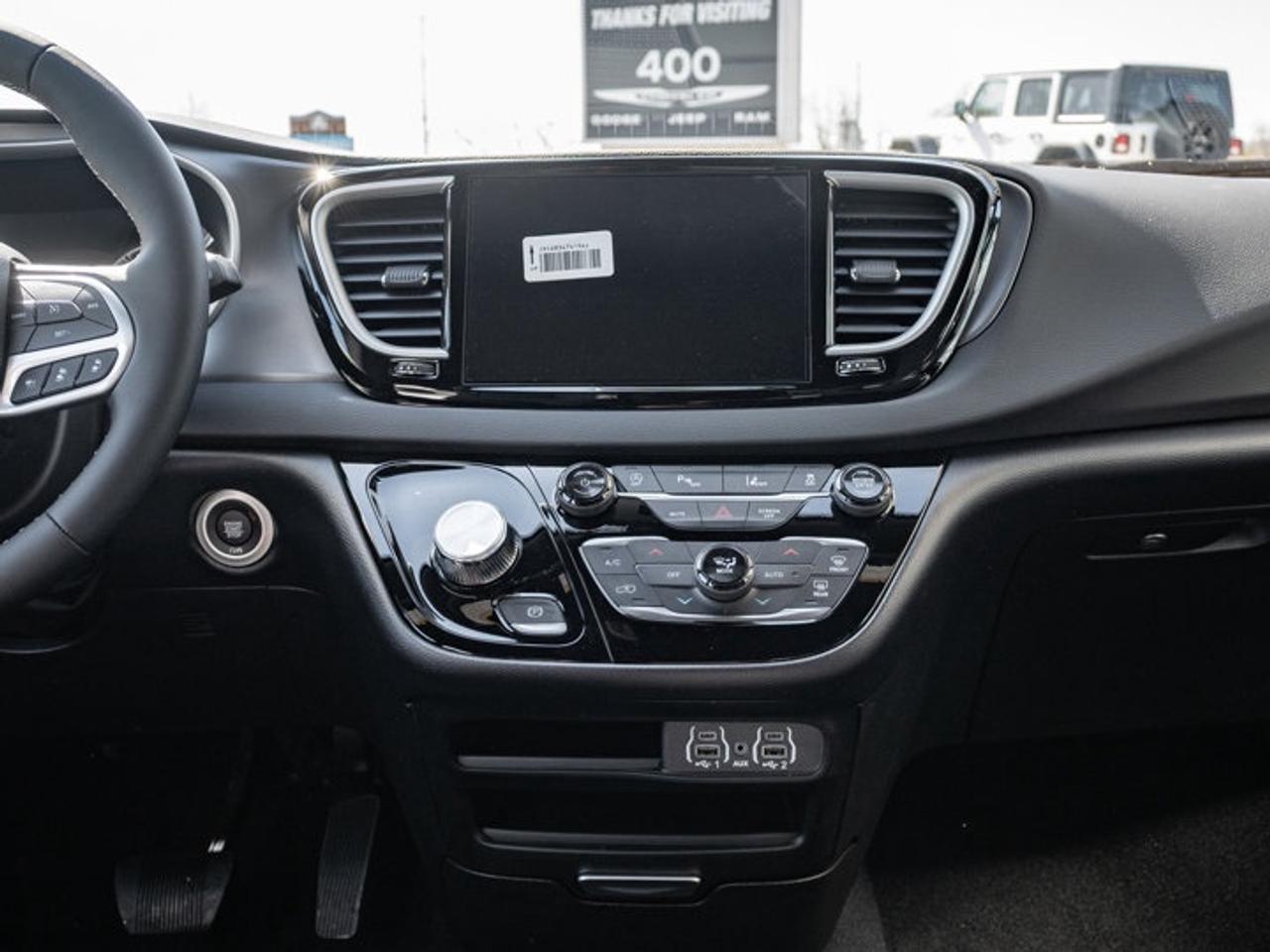 2026 Dodge Grand Caravan SXT Photo