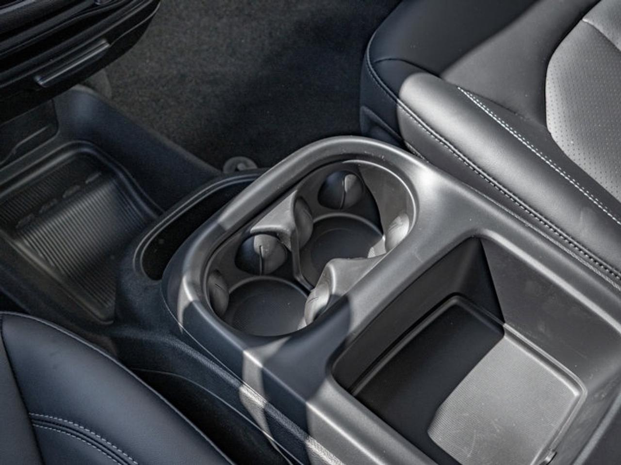 2026 Dodge Grand Caravan SXT Photo