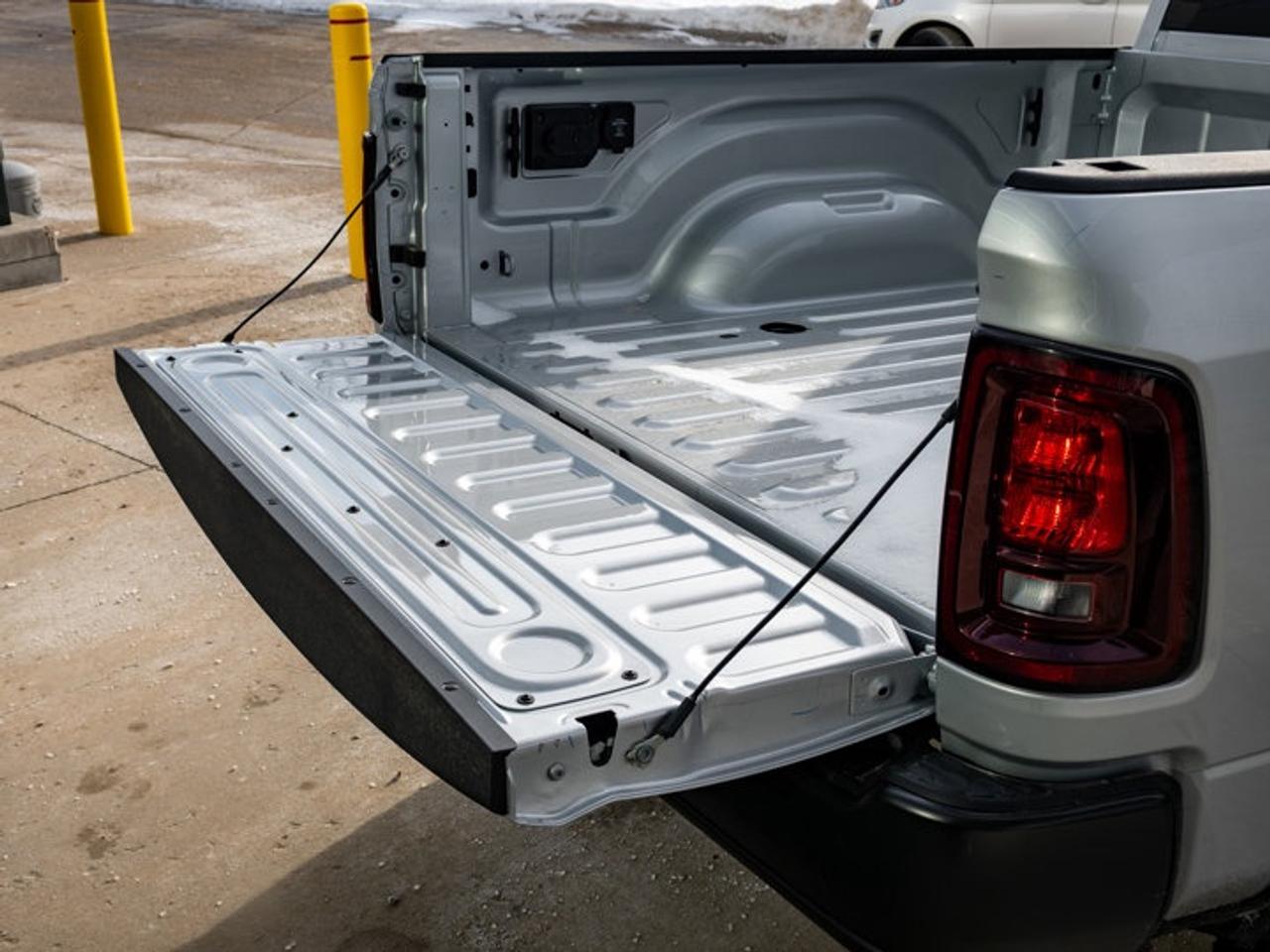 2026 RAM 2500 Warlock Photo