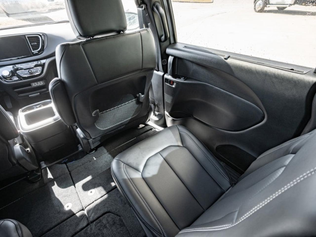 2026 Dodge Grand Caravan SXT Photo