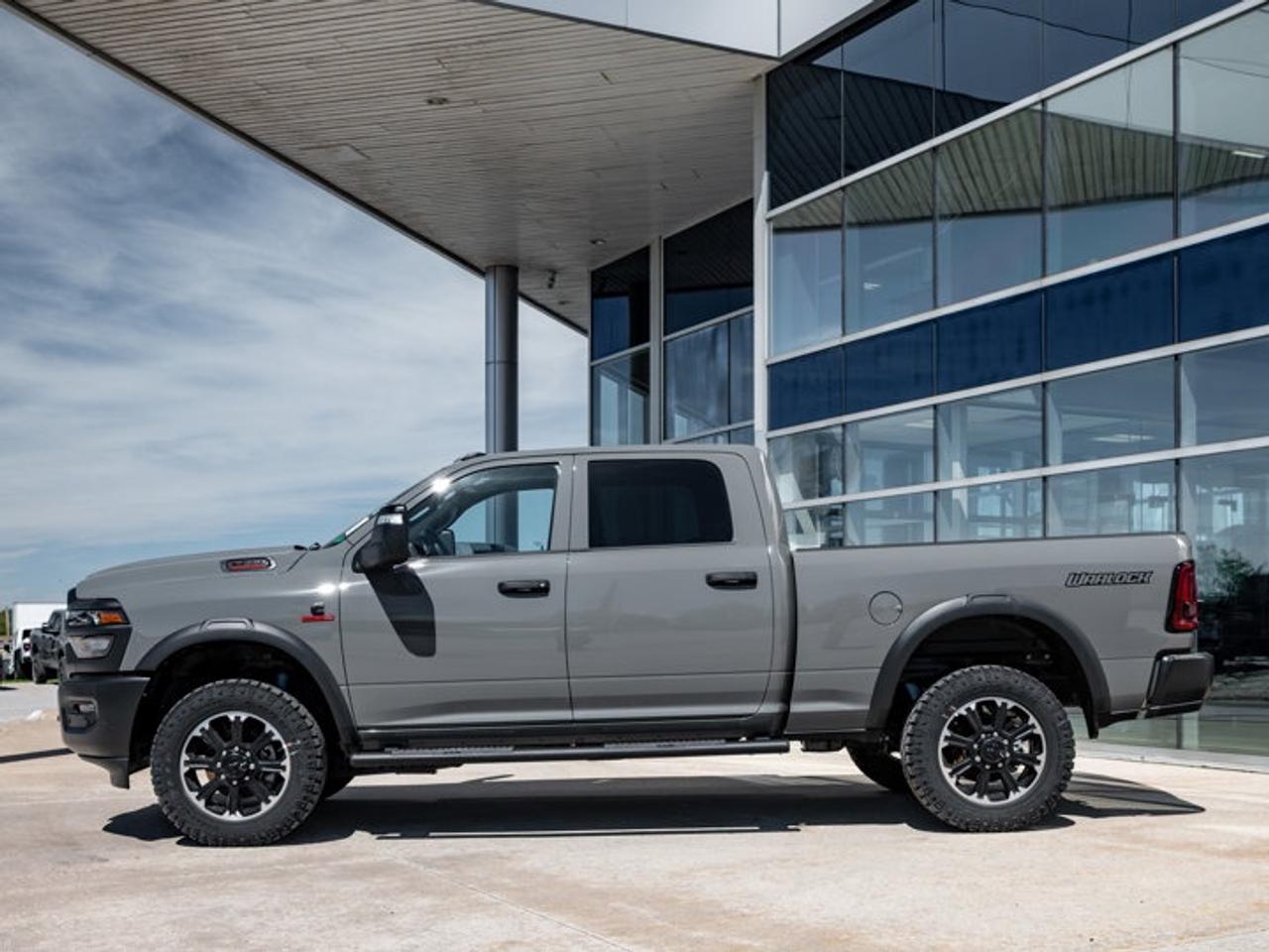 2026 RAM 2500 Warlock Photo4