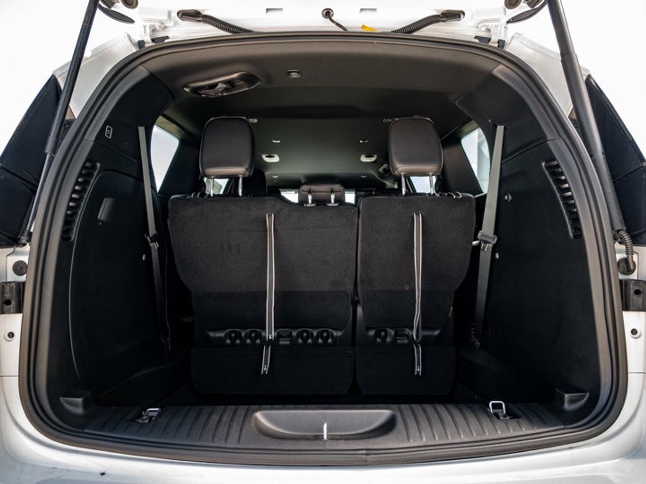 2026 Chrysler Pacifica Select Photo