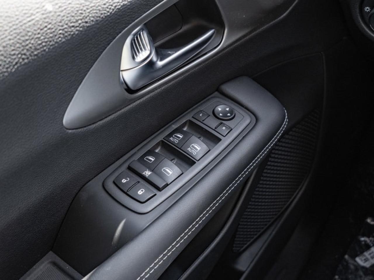 2026 Dodge Grand Caravan SXT Photo