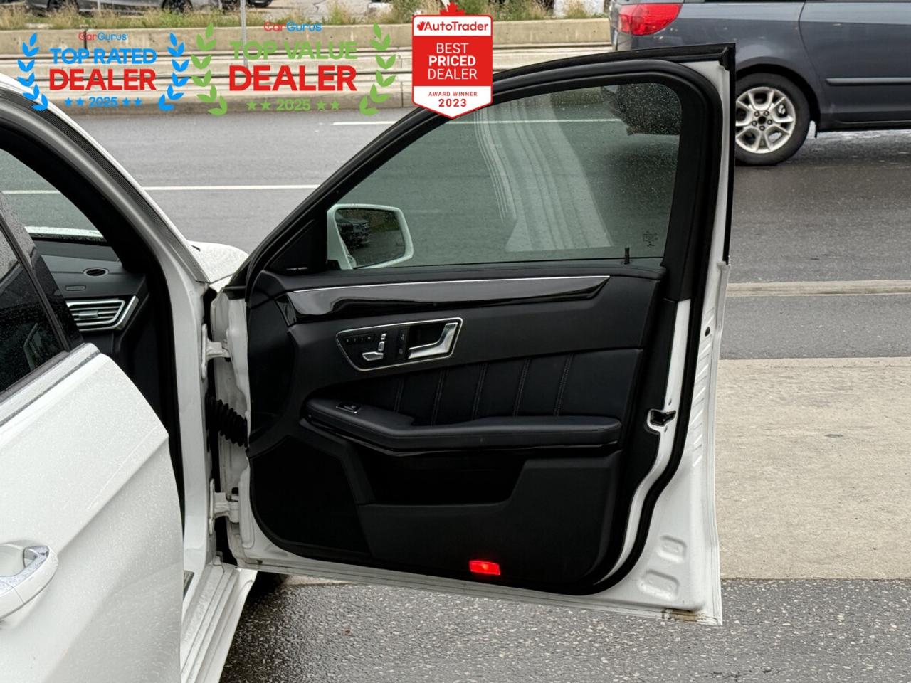 2016 Mercedes-Benz E-Class E400 //AMG PKG | PANO | HARMAN KARDON | LOADED Photo