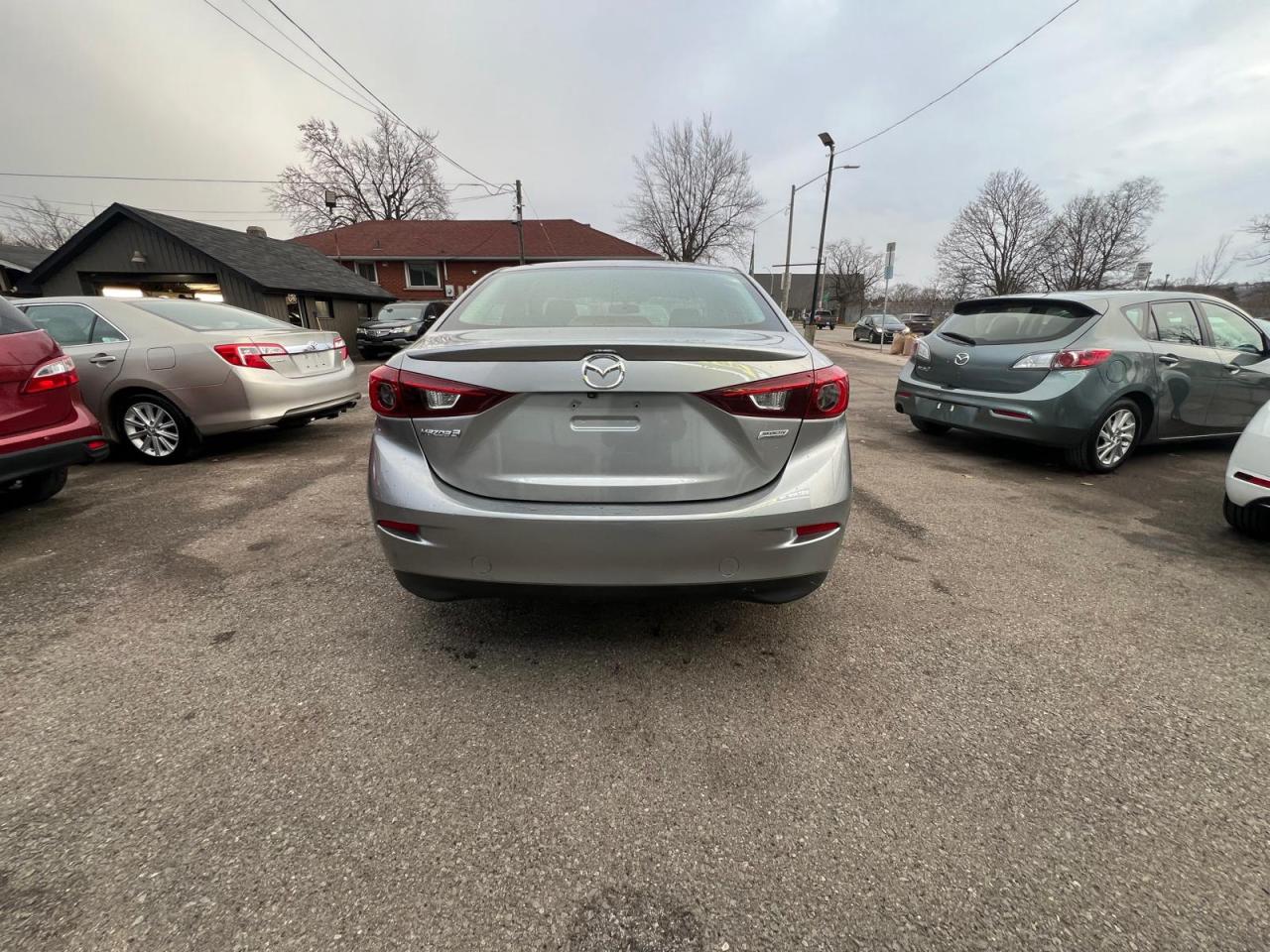 2014 Mazda MAZDA3 GS SKY Photo