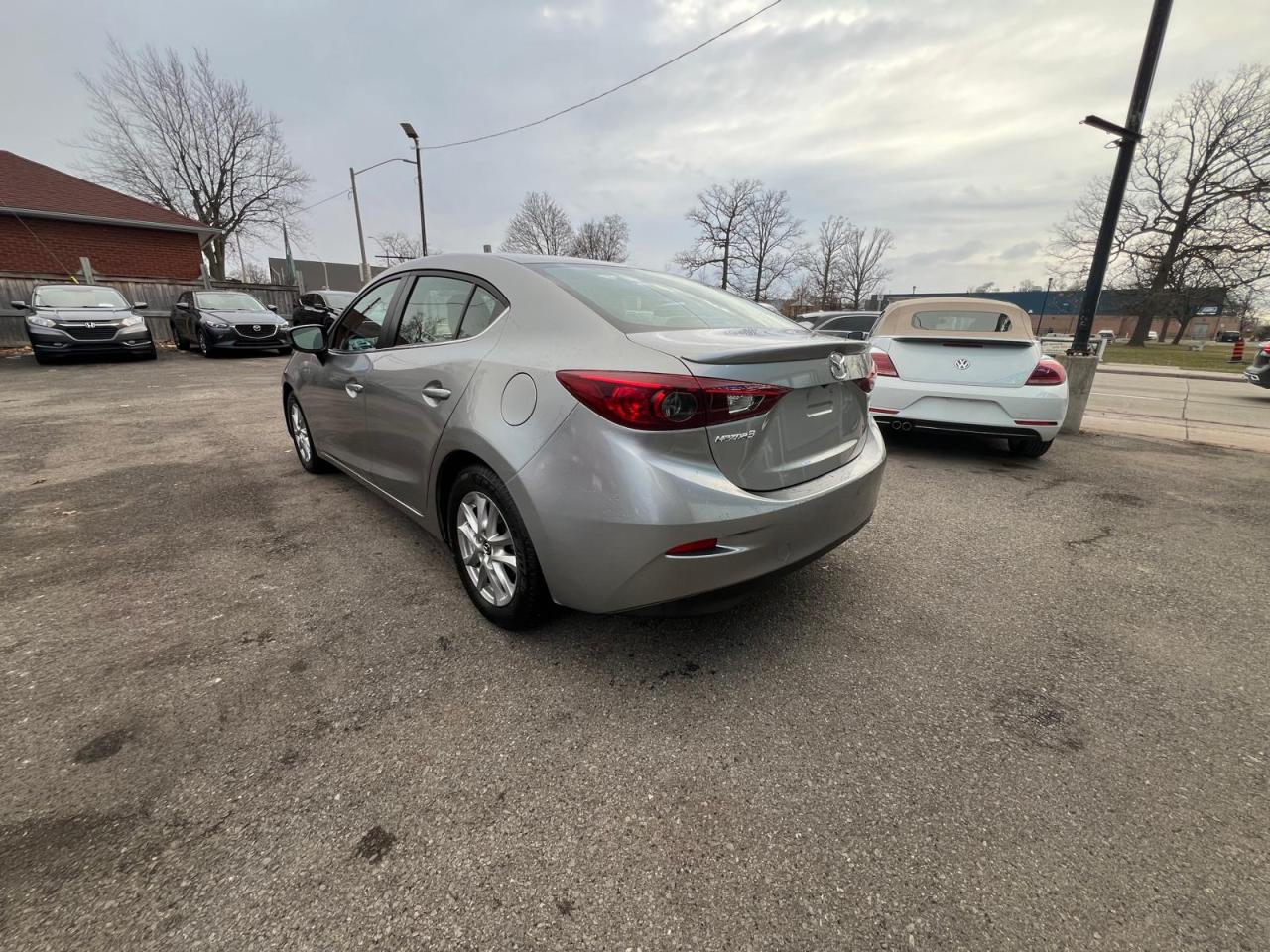 2014 Mazda MAZDA3 GS SKY Photo