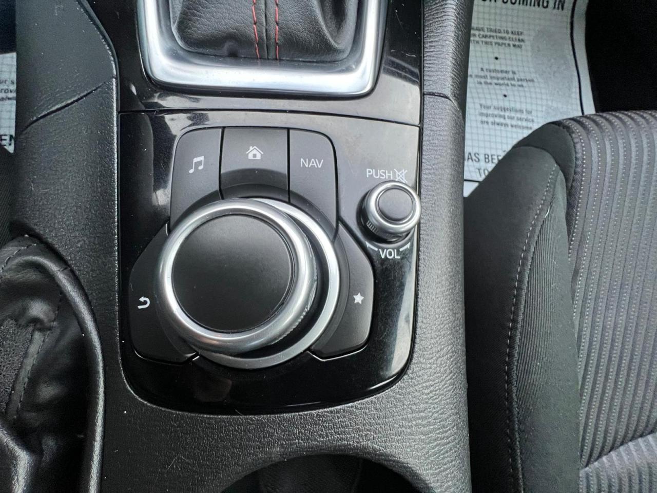 2014 Mazda MAZDA3 GS SKY Photo