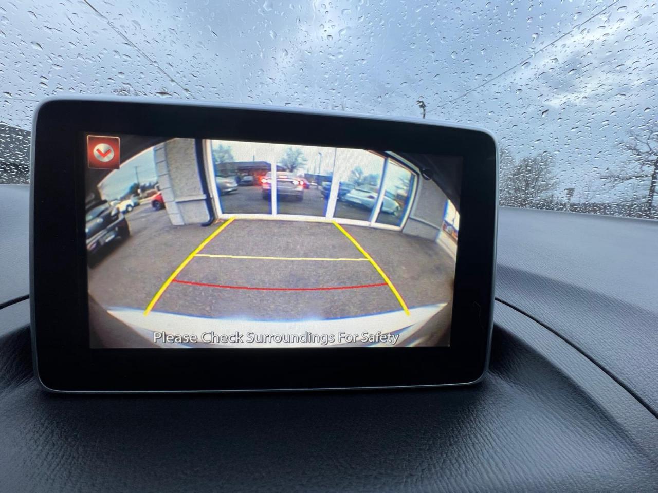 2014 Mazda MAZDA3 GS SKY Photo