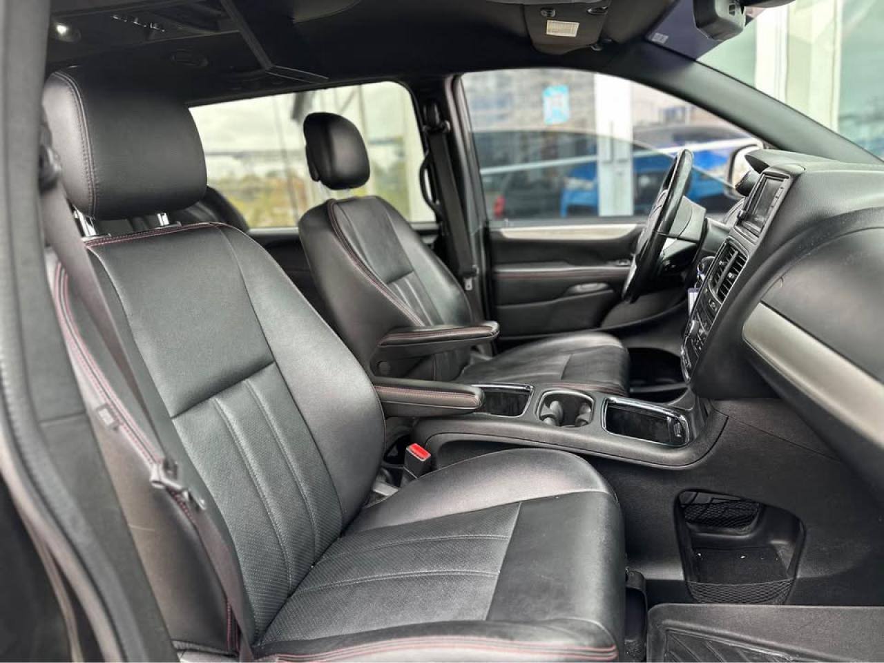 2018 Dodge Grand Caravan GT Photo