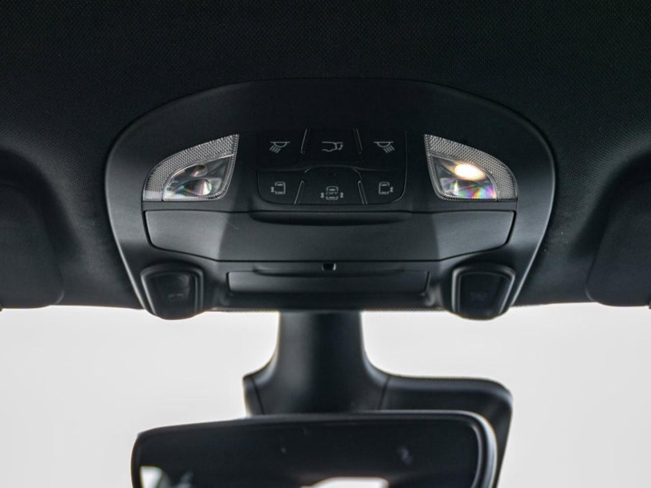 2026 Chrysler Pacifica Select Photo