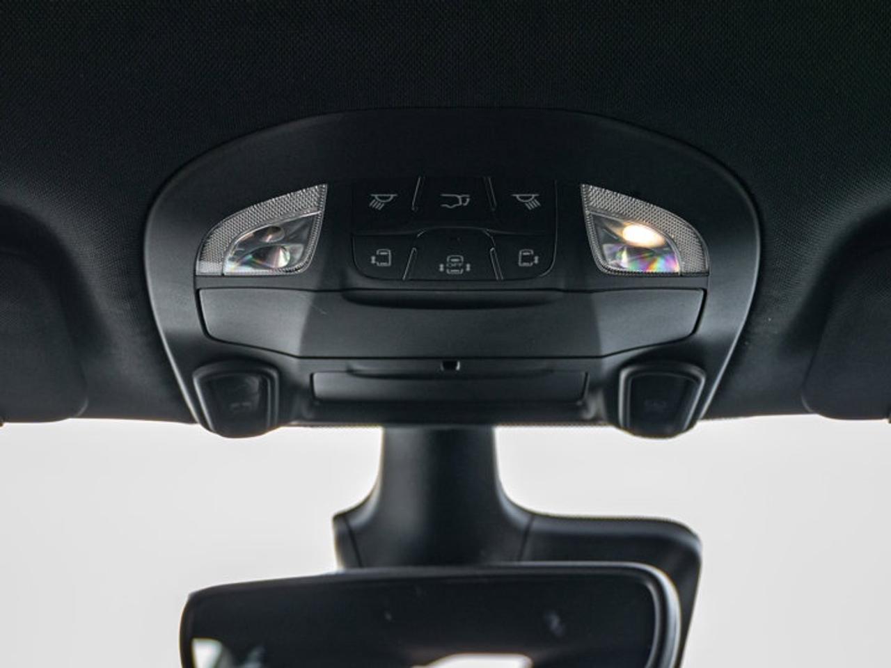 2026 Chrysler Pacifica Select Photo