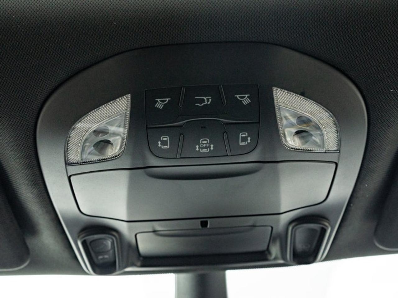 2026 Chrysler Pacifica Select Photo
