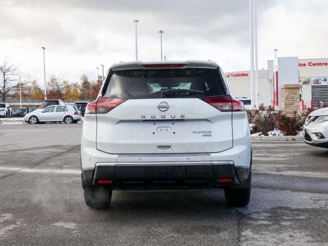 2025 Nissan Rogue Platinum  - HUD -  Leather Seats Photo2