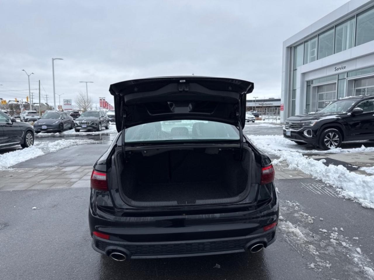 2022 Volkswagen Jetta GLI DSG  - Sunroof -  Leather Seats Photo