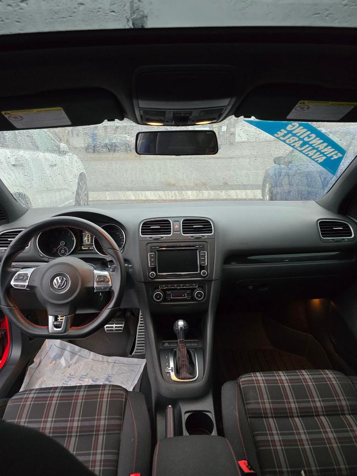 2010 Volkswagen Golf 3dr HB DSG GTI - Photo #12