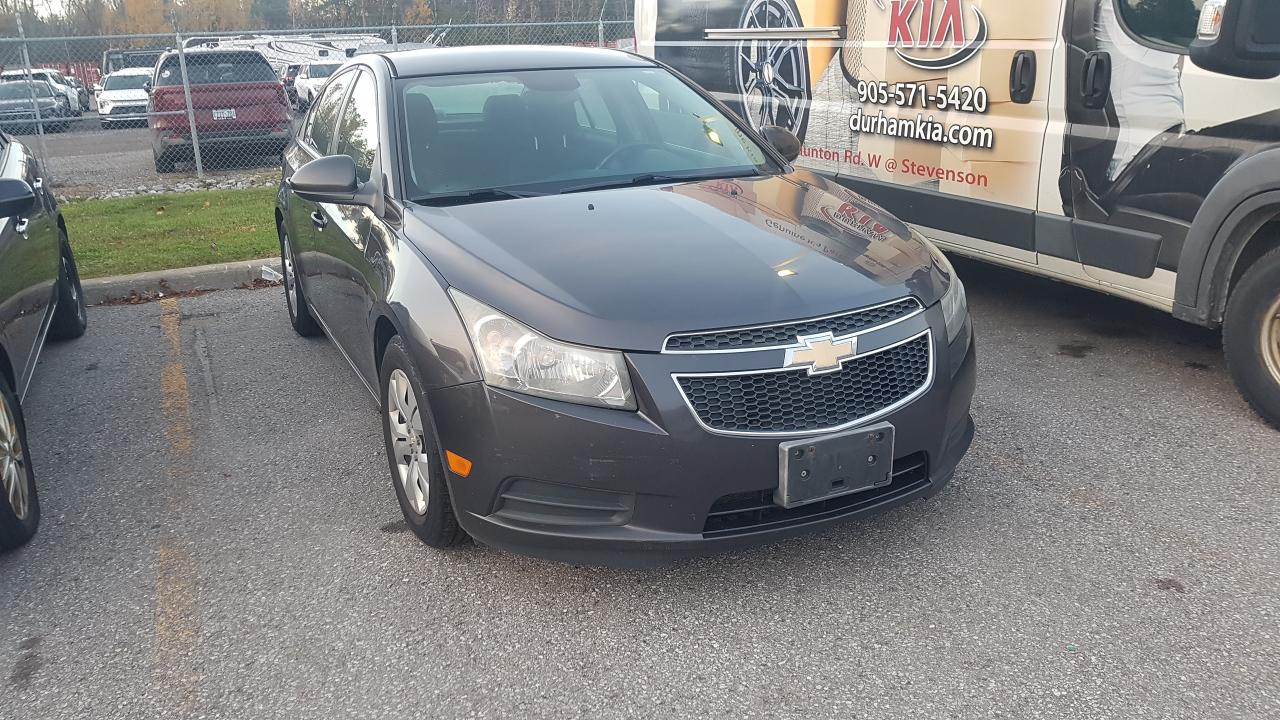 2014 Chevrolet Cruze 1LT Photo0