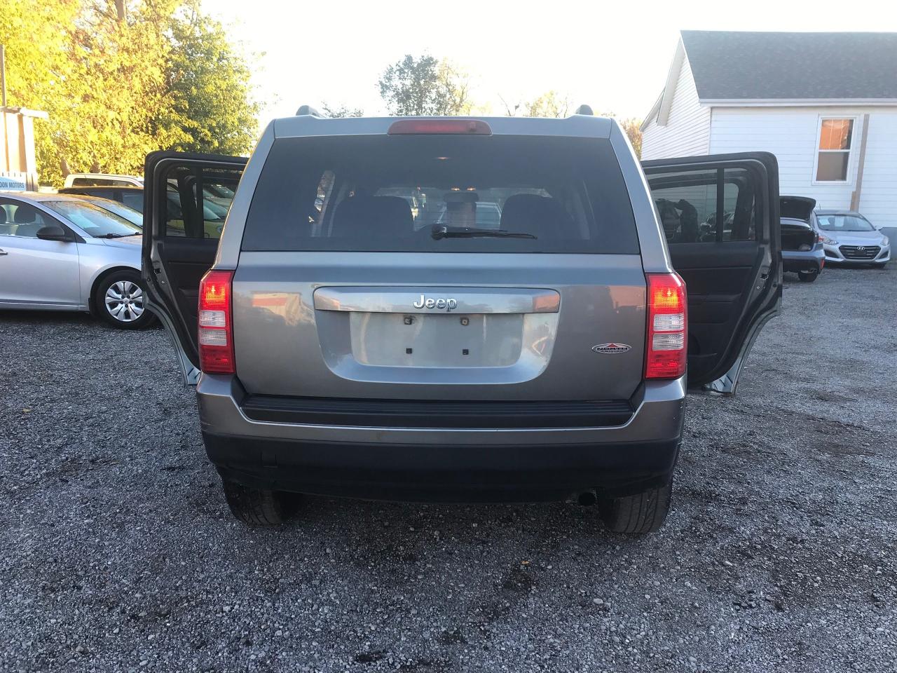 2012 Jeep Patriot SPORT - Photo #16