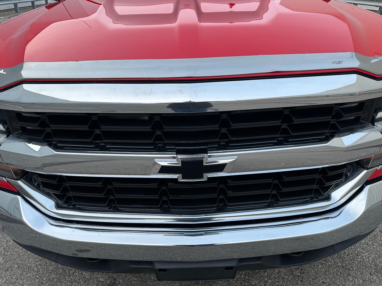2016 Chevrolet Silverado 1500 LT Crew Cab 4WD Photo