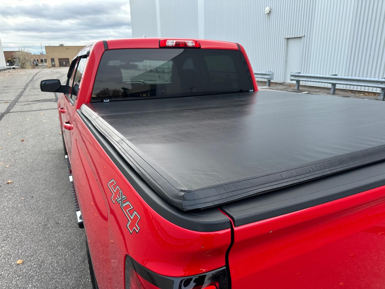 2016 Chevrolet Silverado 1500 LT Crew Cab 4WD Photo