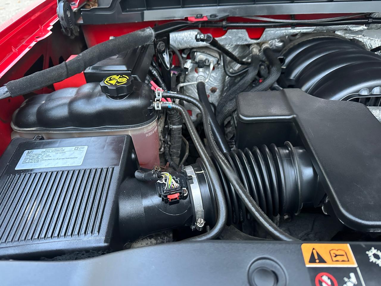 2016 Chevrolet Silverado 1500 LT Crew Cab 4WD Photo